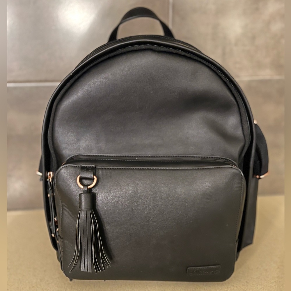 Skip Hop Greenwich Simply Chic Diaper Backpack